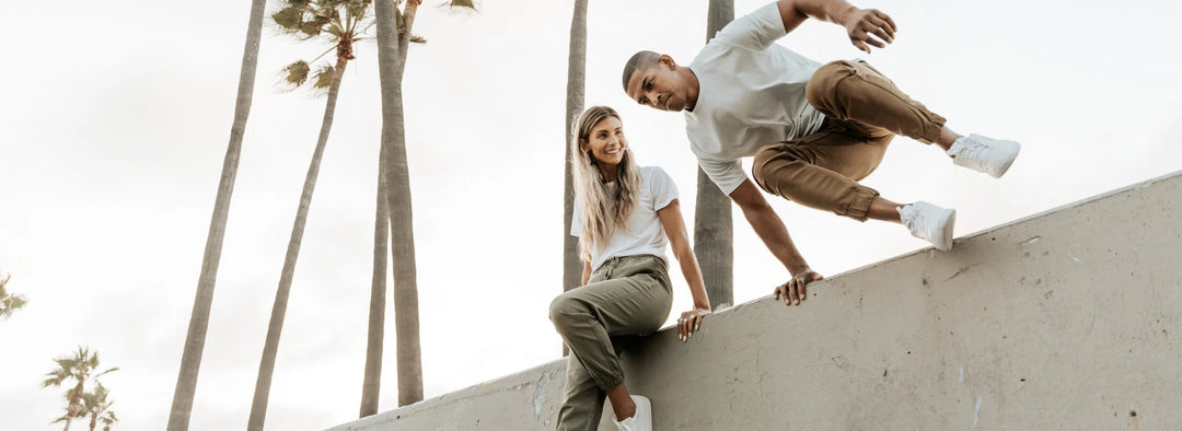 DUER Performance Denim & Apparel