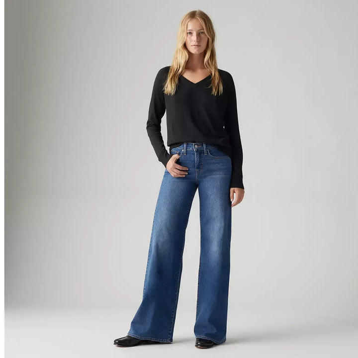 Levis 318 Shaping Wide Leg (Womens) | Clever Girl
