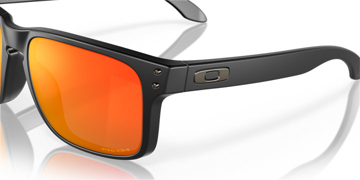 Oakley Holbrook Matte Black | Prizm Ruby