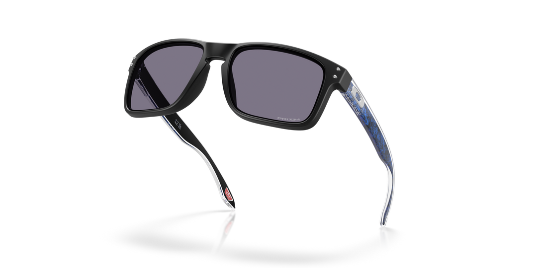Oakley Holbrook Matte Black Blue Resin | Prizm Grey