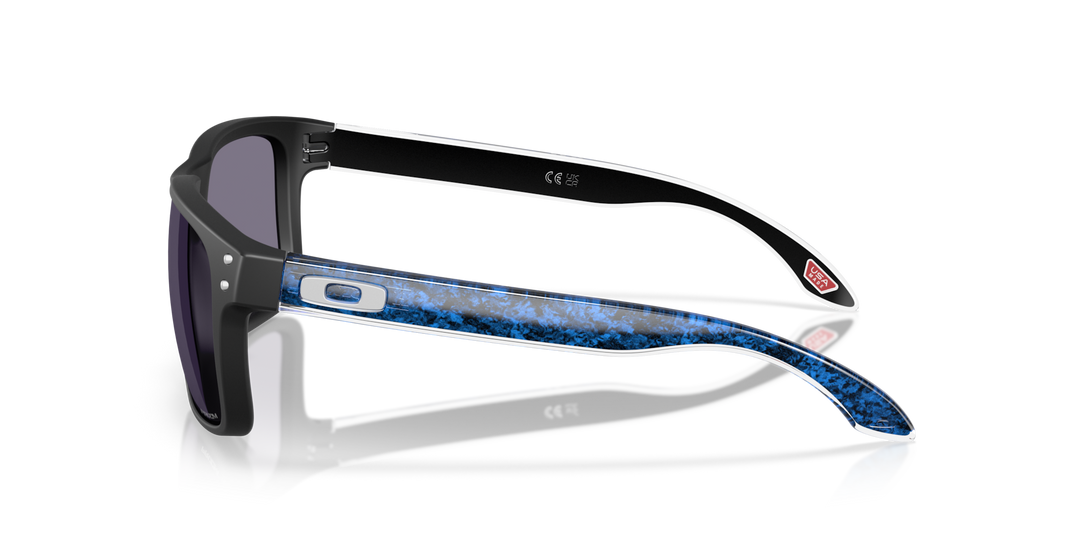 Oakley Holbrook Matte Black Blue Resin | Prizm Grey