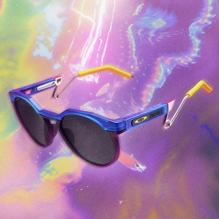 Oakley Hstn Metal Fortnite Battle Bus | Prizm Black
