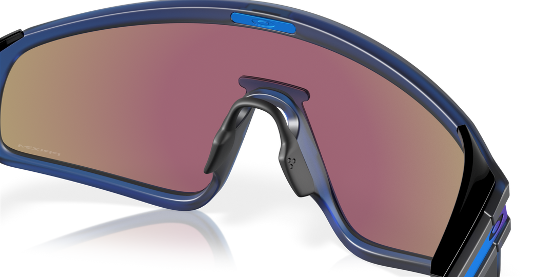 Oakley Latch Panel Matte Transparent Navy | Prizm Sapphire