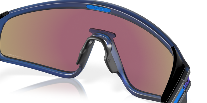 Oakley Latch Panel Matte Transparent Navy | Prizm Sapphire