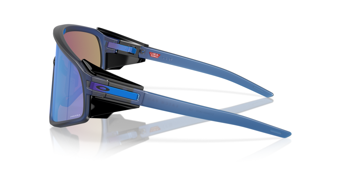 Oakley Latch Panel Matte Transparent Navy | Prizm Sapphire