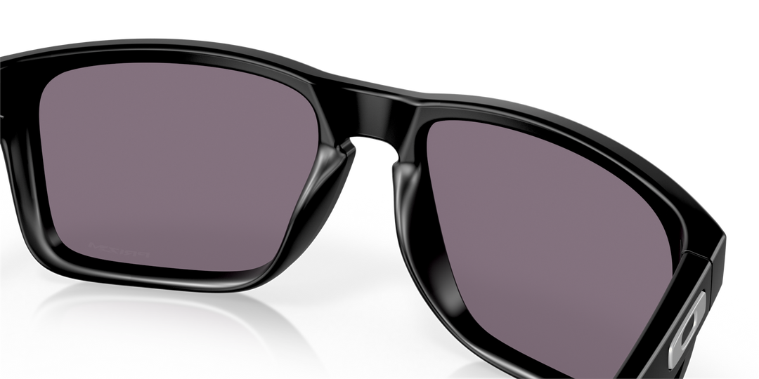 Oakley Holbrook XL Matte Black | Prizm Grey