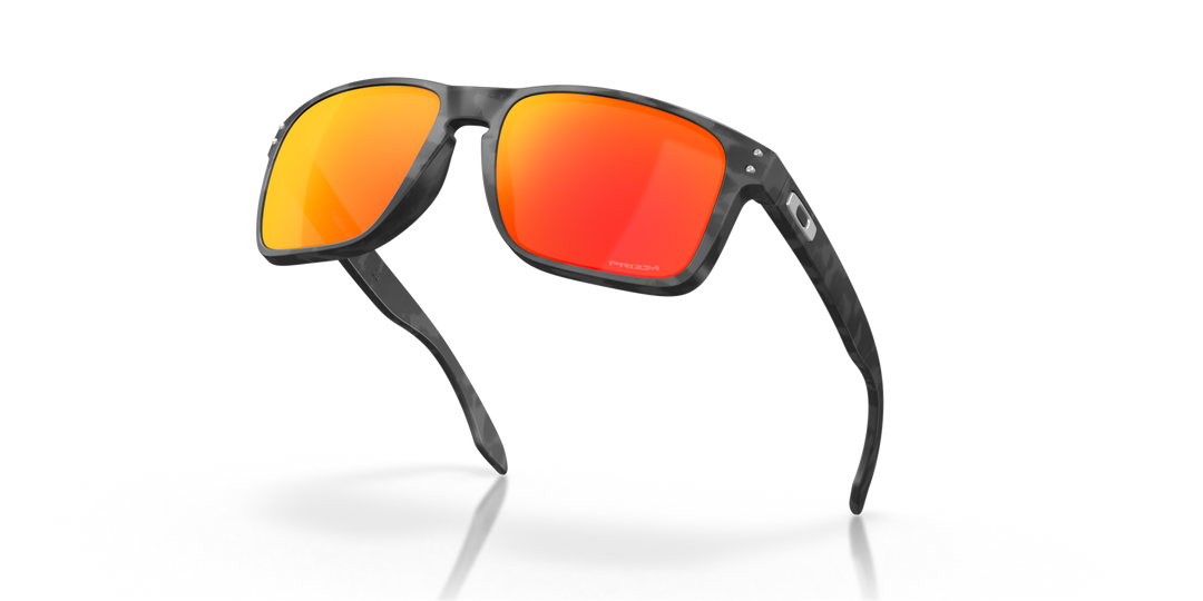 Oakley Holbrook XL Matte Black Camoflauge | Prizm Ruby