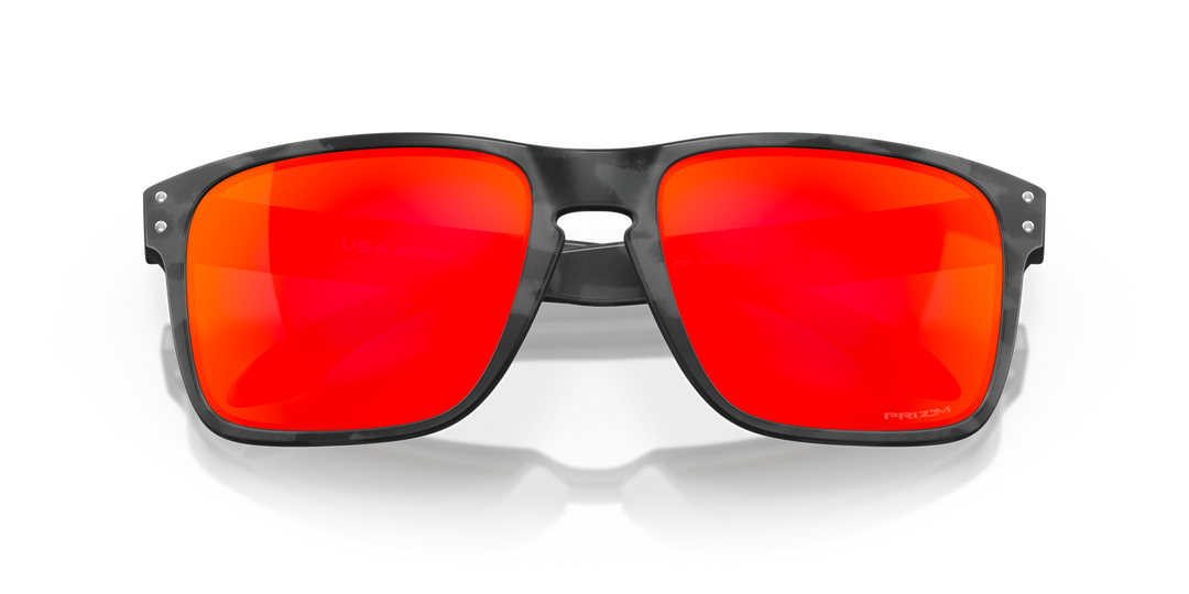 Oakley Holbrook XL Matte Black Camoflauge | Prizm Ruby