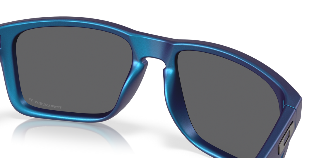 Oakley Holbrook XL Matte Cyan/Blue Colorshift | Prizm Black Polar