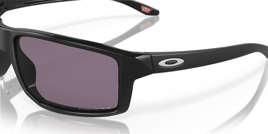 Oakley Gibston Polished Black | Prizm Grey