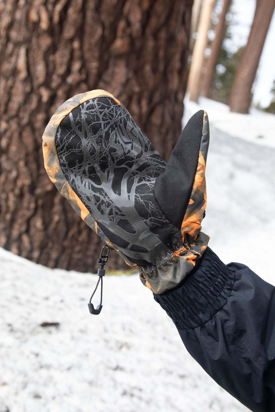 Deathgrip Ghoul Mitt 2026 | Slush