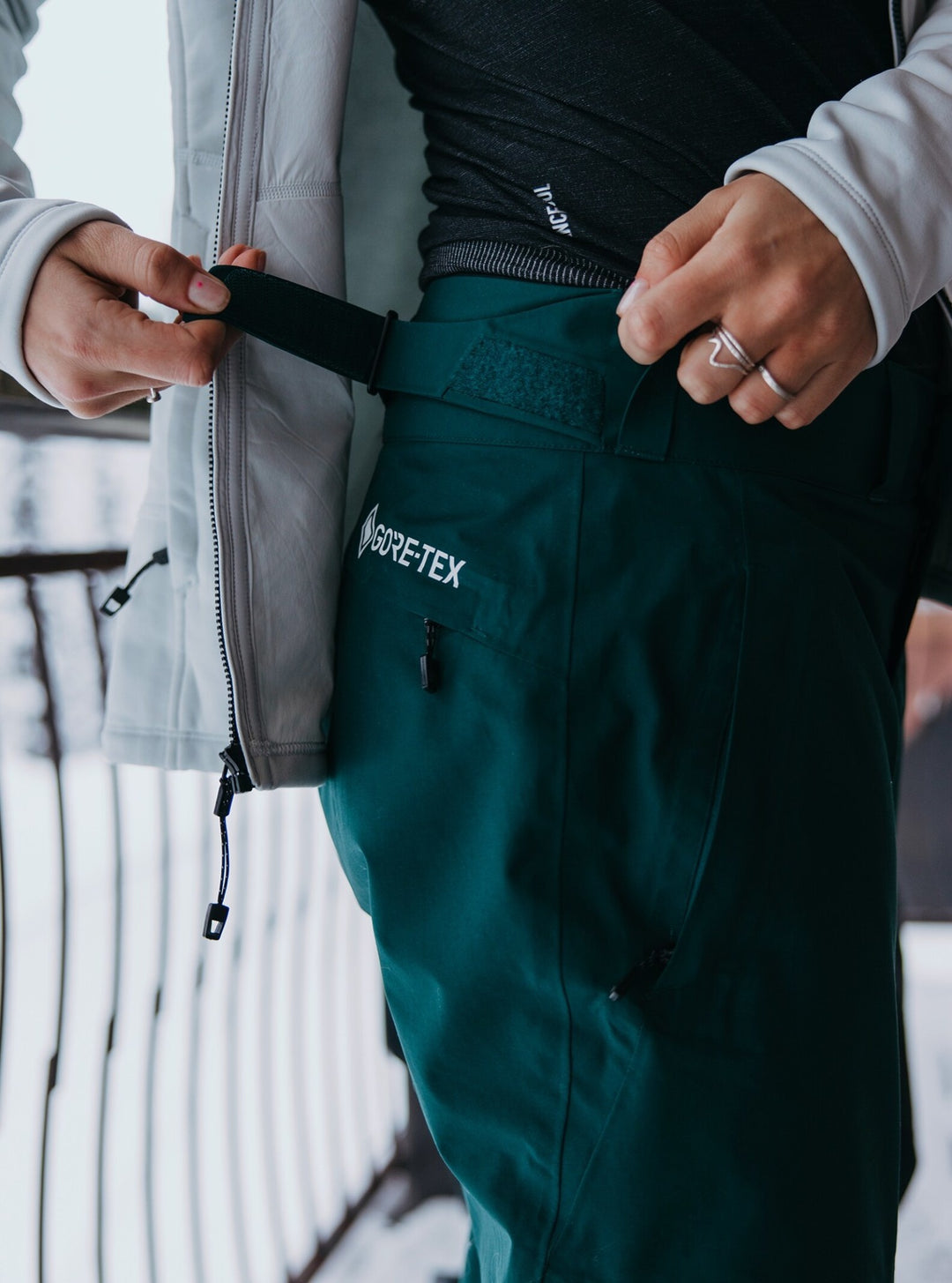 Burton [ak] Summit GORE-TEX Insulated Women&