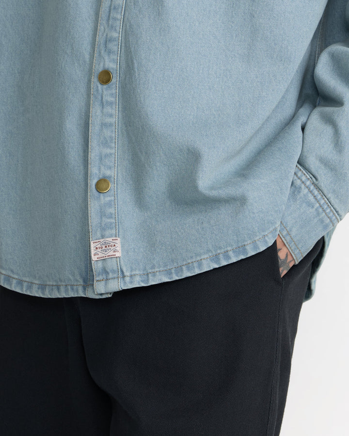 RVCA Men’s Big Rvca Overshirt in Indigo, additional product detail