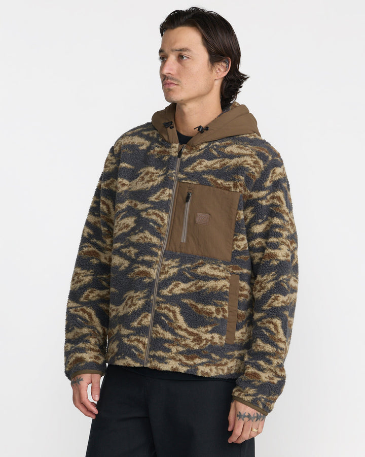 RVCA Men’s Del Mar Sherpa Zip in Tiger Camo, side view on model