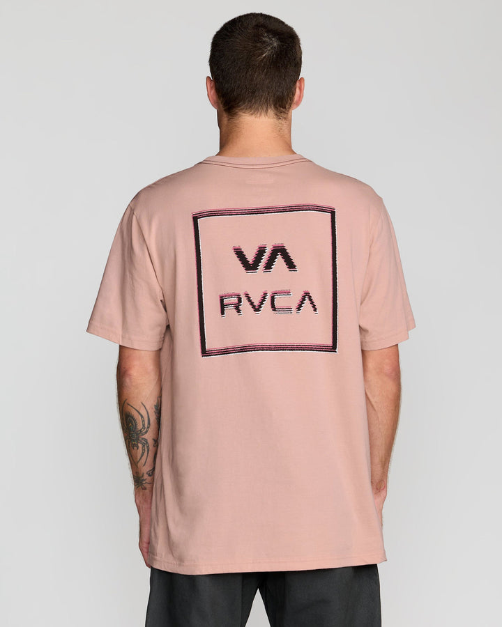 RVCA Glitch Short Sleeve Tee (Men&