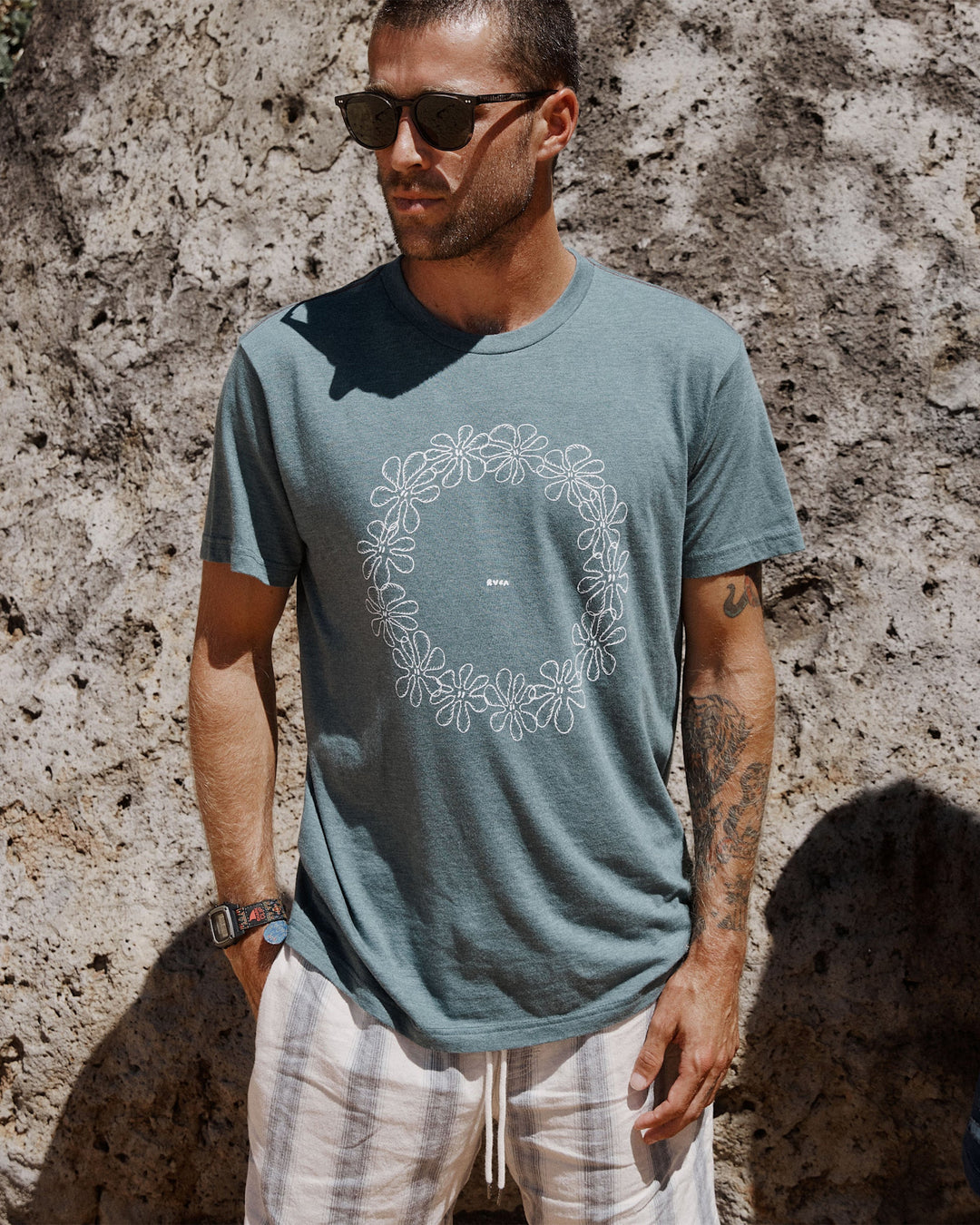 RVCA Bryce Lei Short Sleeve Tee (Men&