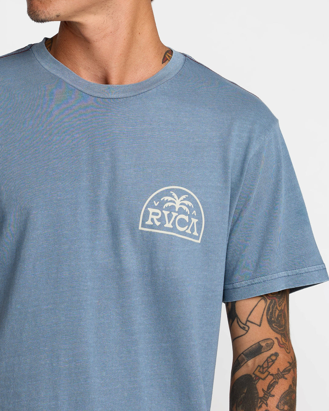 RVCA Palm Serif Short Sleeve Tee (Men&