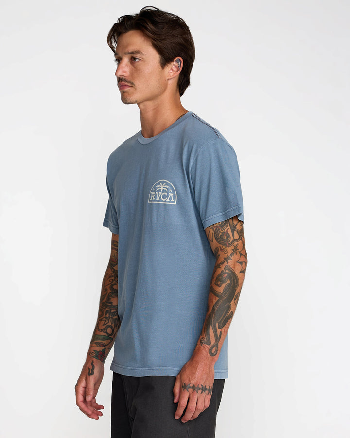 RVCA Palm Serif Short Sleeve Tee (Men&