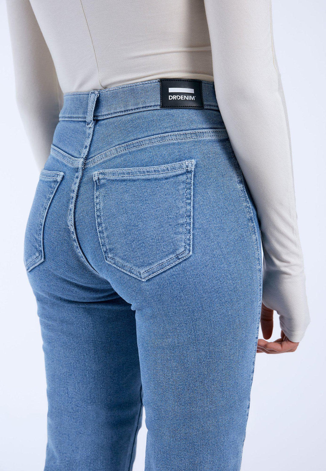 Dr. Denim Lexy Straight Denim (Womens) | Cape Mid Plain