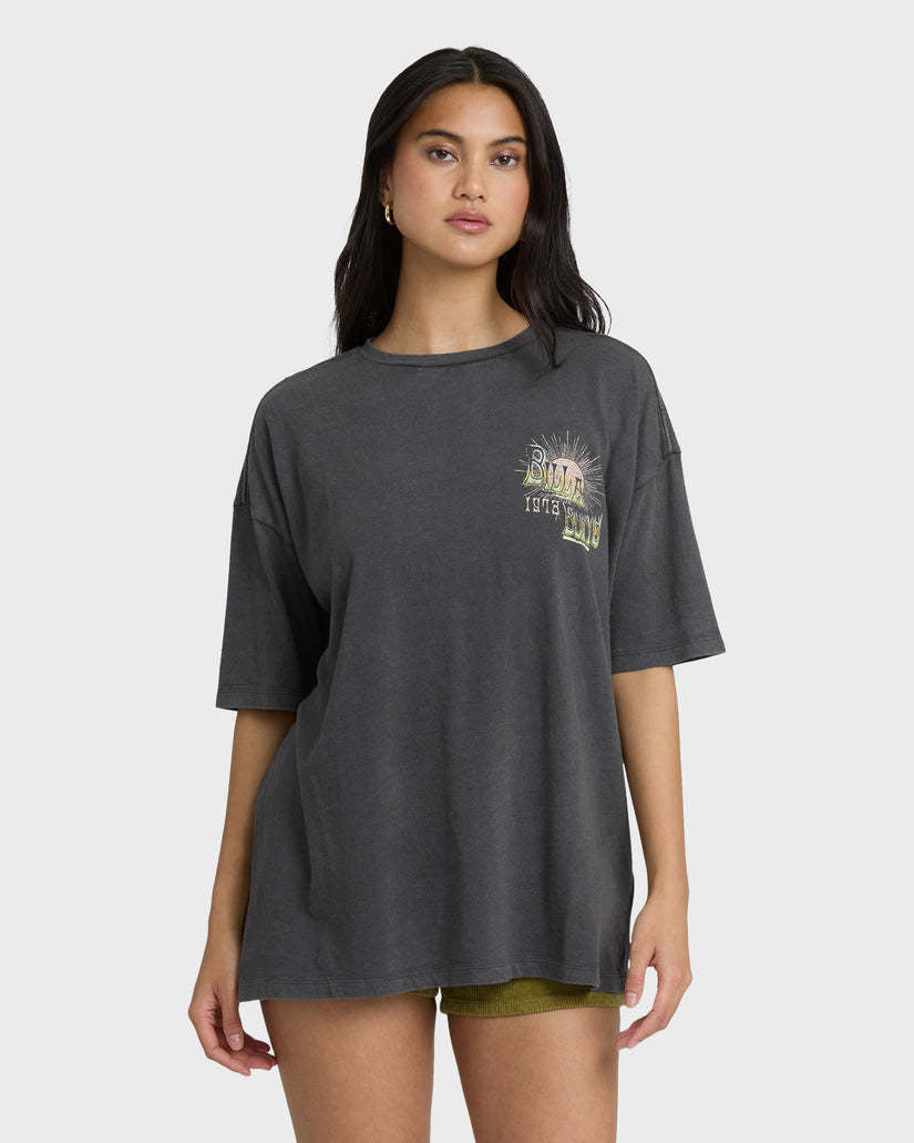 Billabong Sun Chasing Short Sleeve Tee (Women&