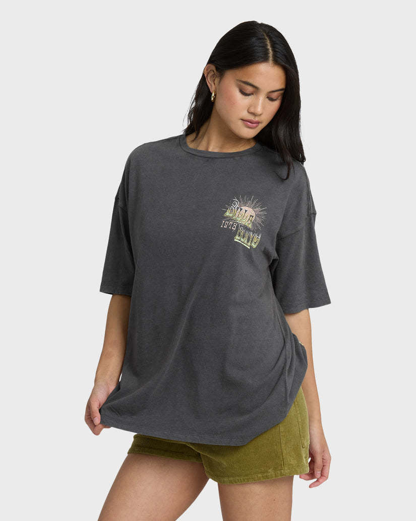 Billabong Sun Chasing Short Sleeve Tee (Women&