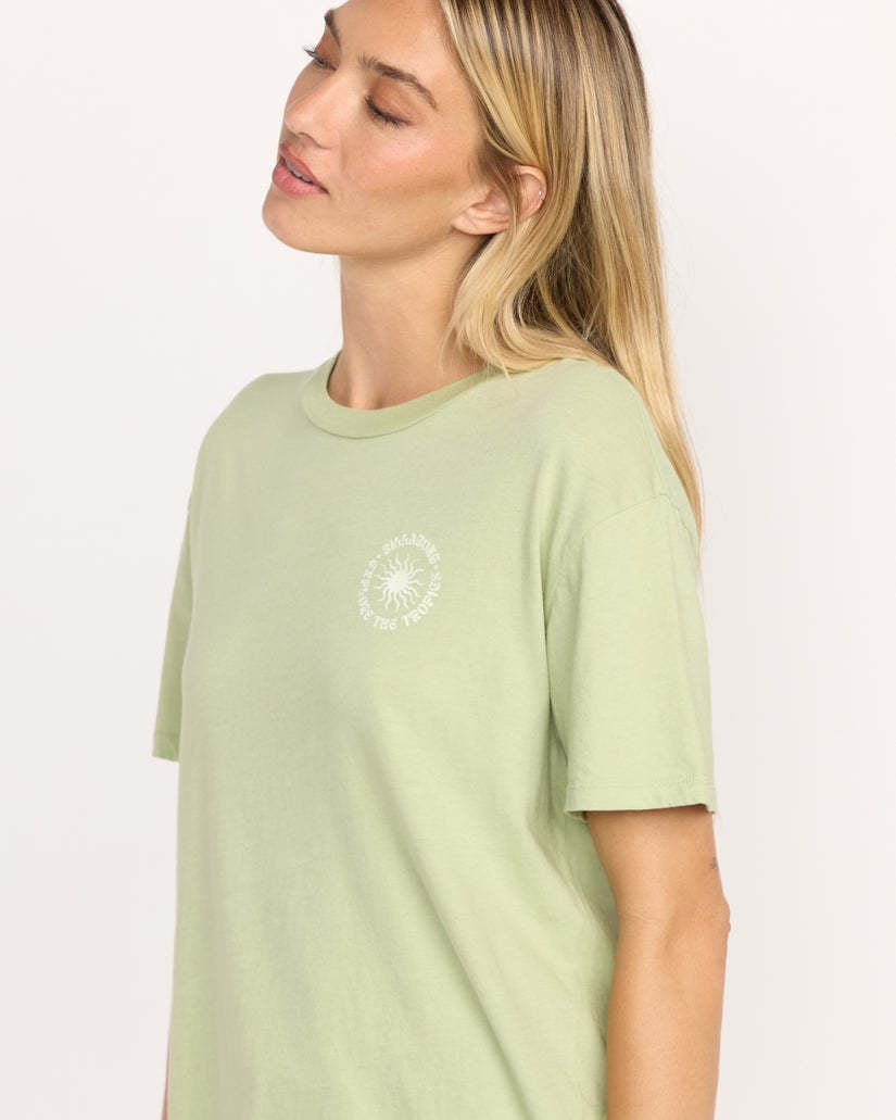 Billabong Paradise Calling Short Sleeve Tee (Women&