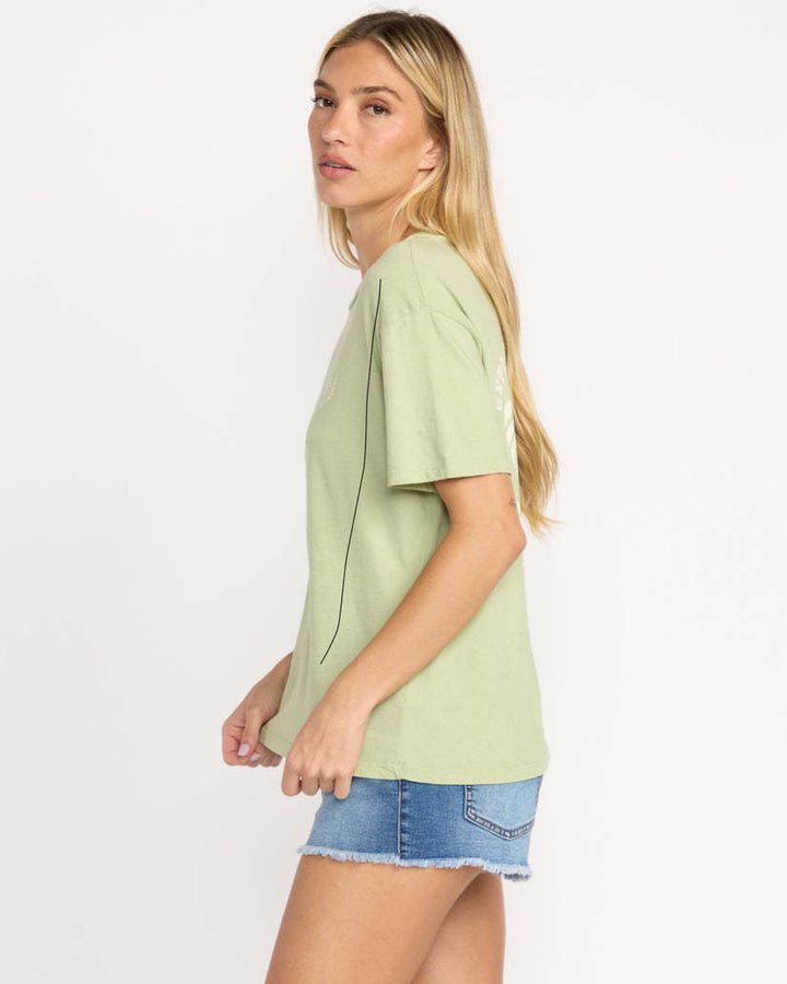 Billabong Paradise Calling Short Sleeve Tee (Women&