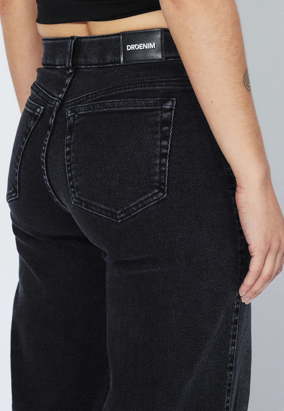 Dr. Denim Zila Denim 32" (Womens) | Black Mist