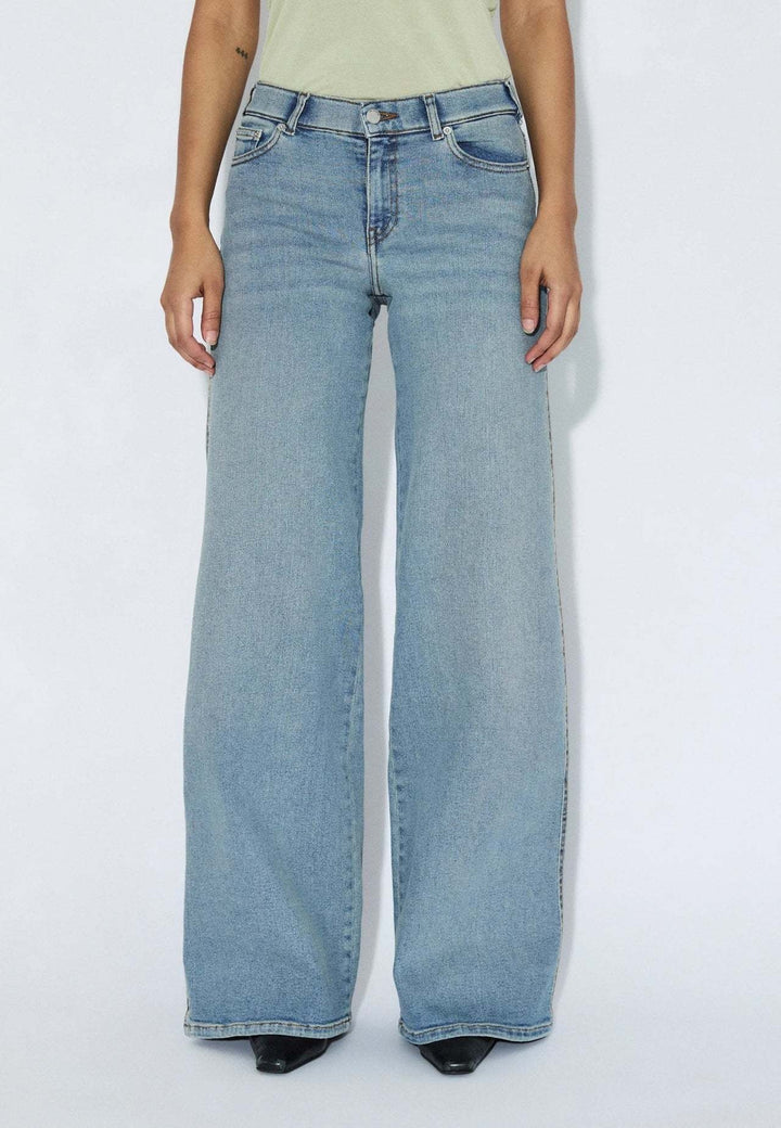 Dr. Denim Zila Denim 32" (Womens) | Cape Light Vintage