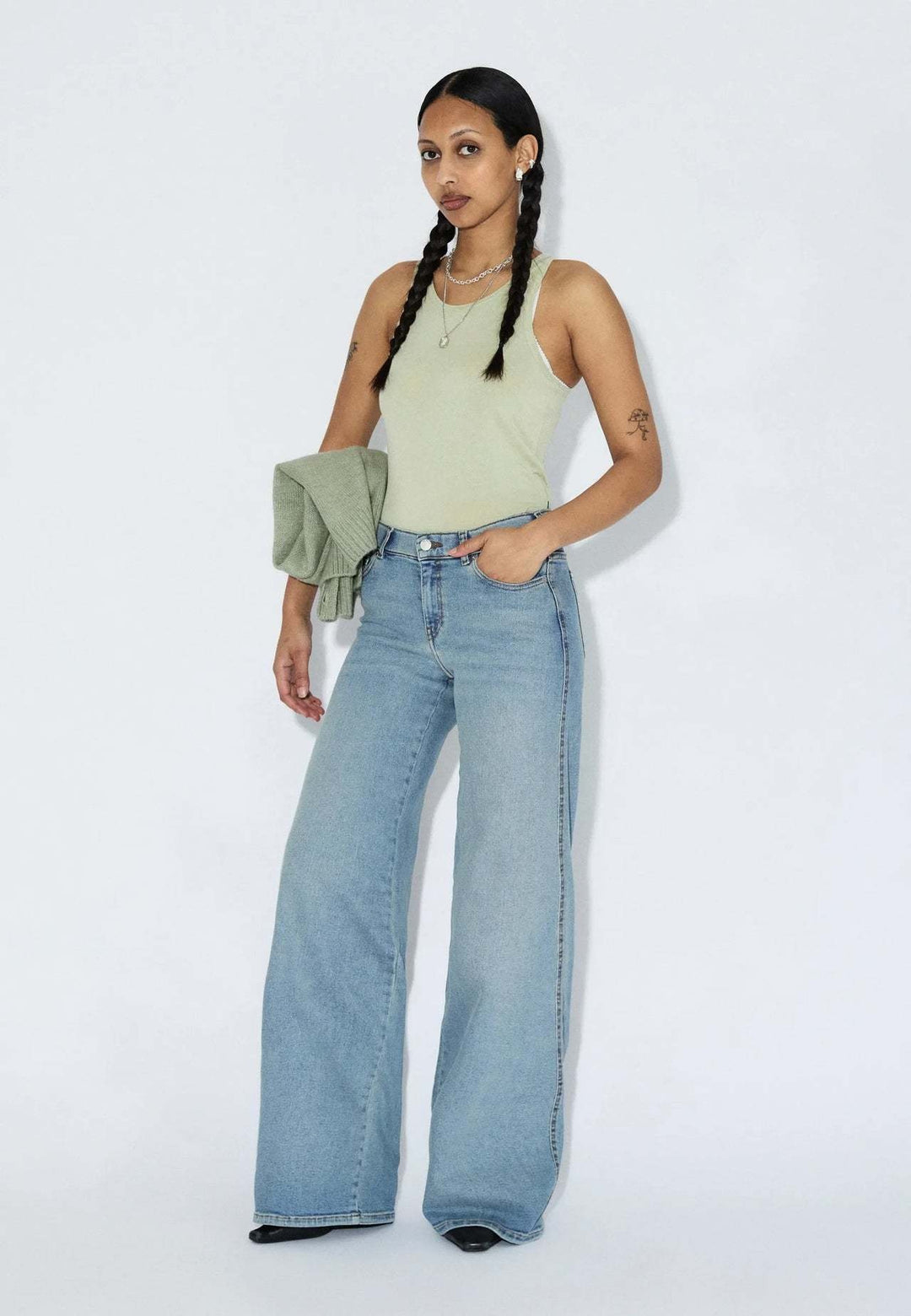 Dr. Denim Zila Denim 32" (Womens) | Cape Light Vintage