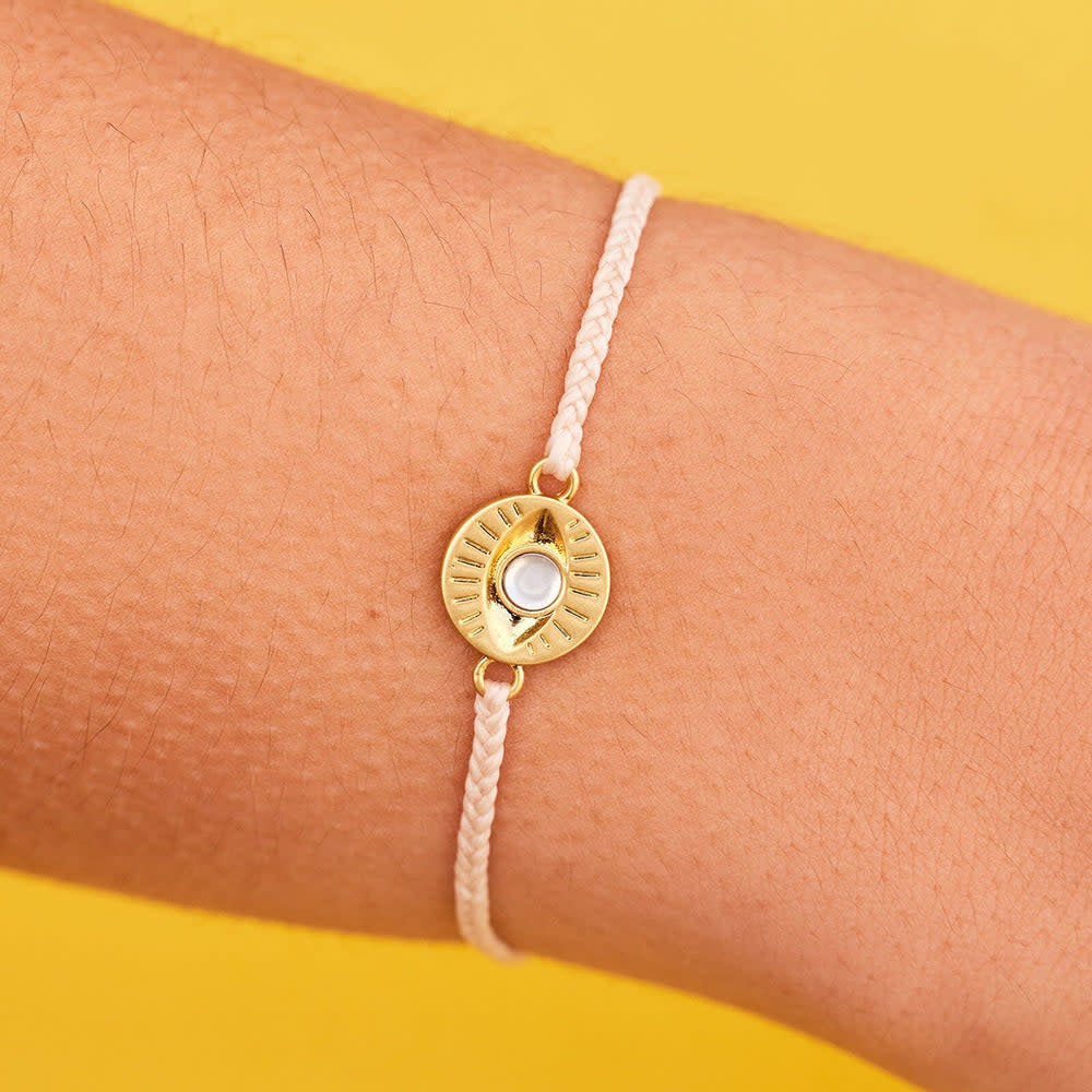 Pura Vida Gemstone Eye Coin Gold Bracelet | Vanilla
