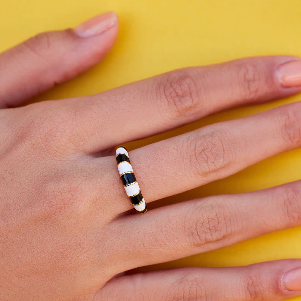 Pura Vida Striped Enamel Gold Ring | Black/White