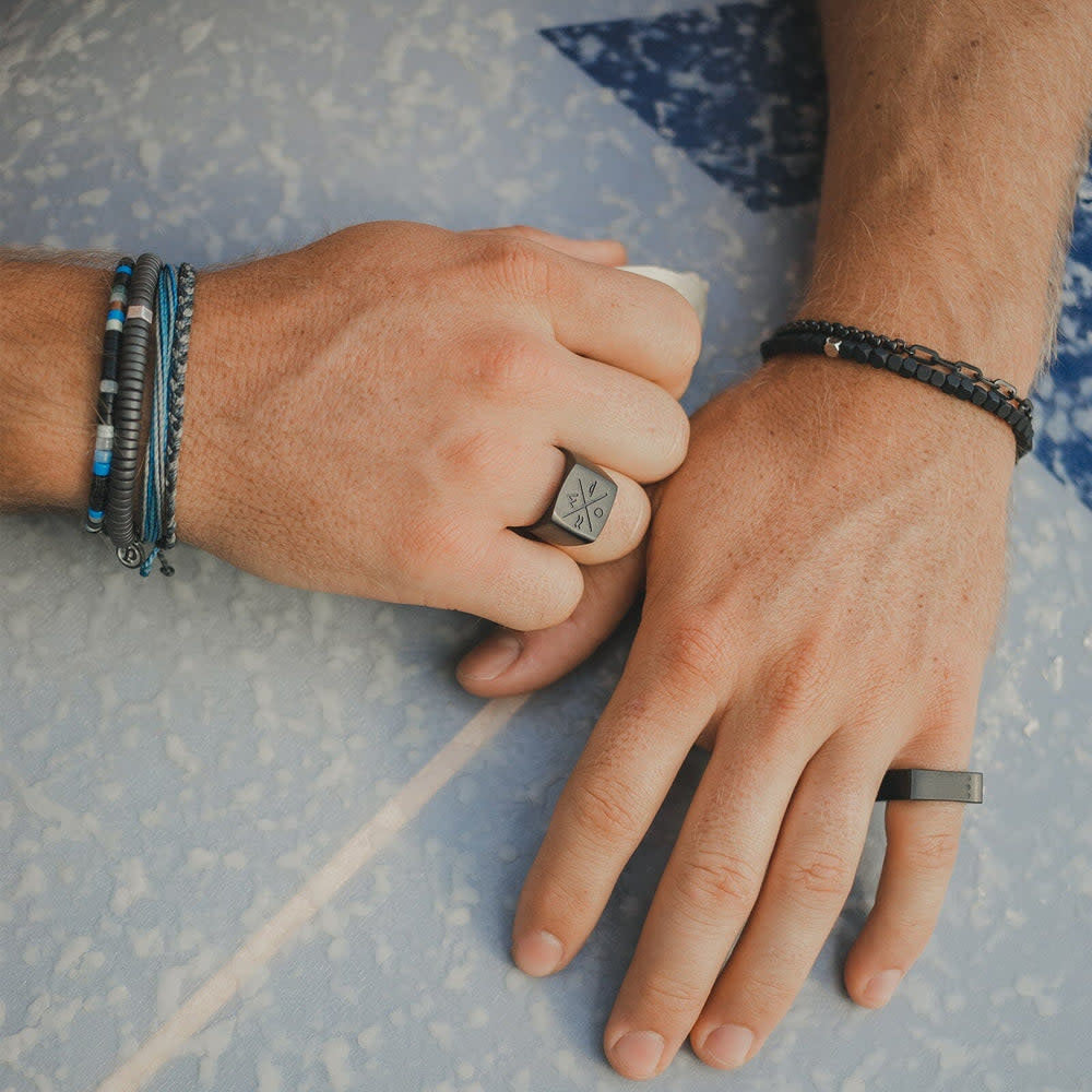 Pura Vida Men Mixed Seed Bead Cord Bracelet | Black