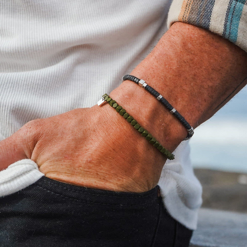 Pura Vida Men Faceted Pyrite Bead Stretch Bracelet | Silver
