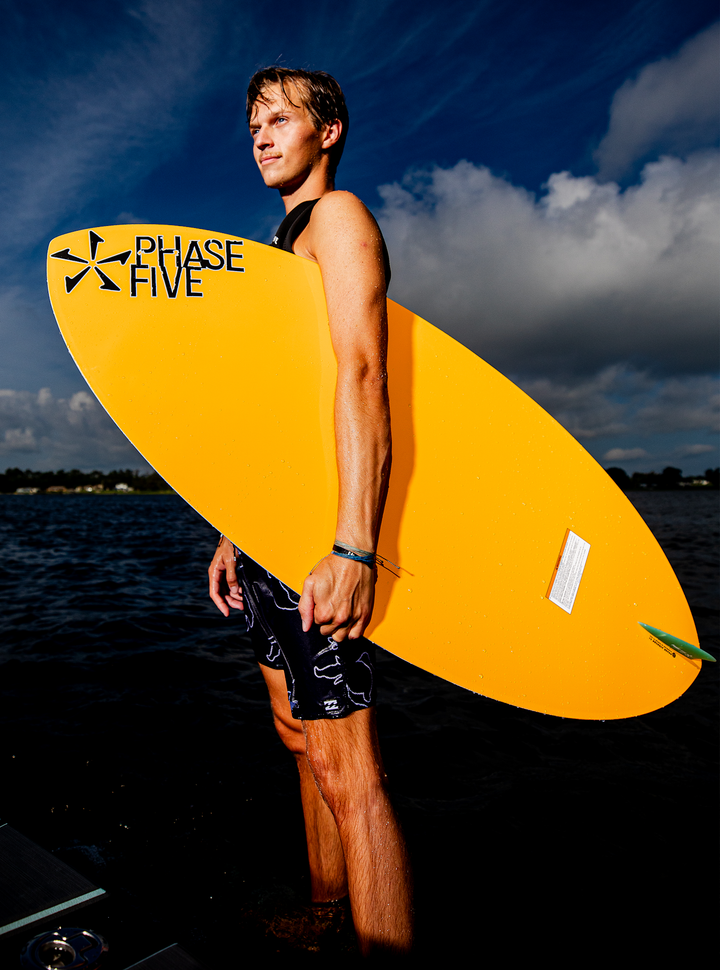 Phase 5 Avenger Wakesurf 2025