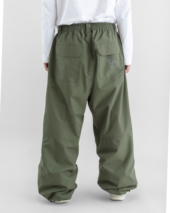 Beyond Medals Park Pant
