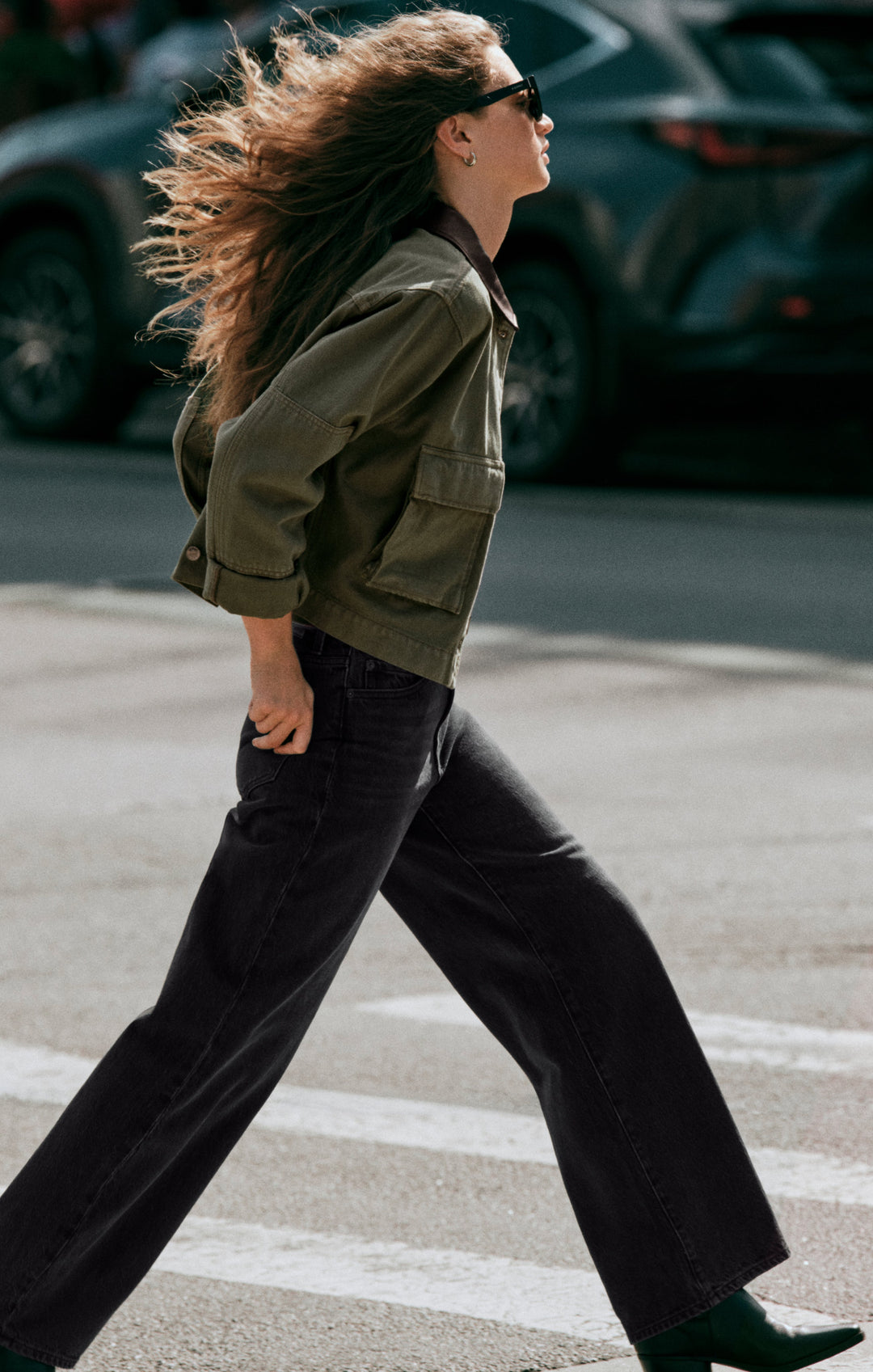 Z Supply Women’s The Show Off High Rise Bowed Denim in Nocturne, styled view