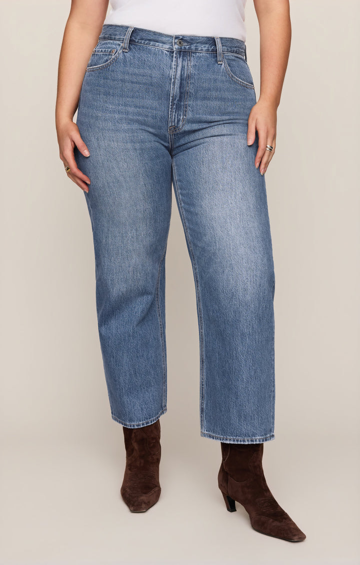 Z Supply Women’s The Off Duty Bowed Ankle Denim in Breakpoint, detail view