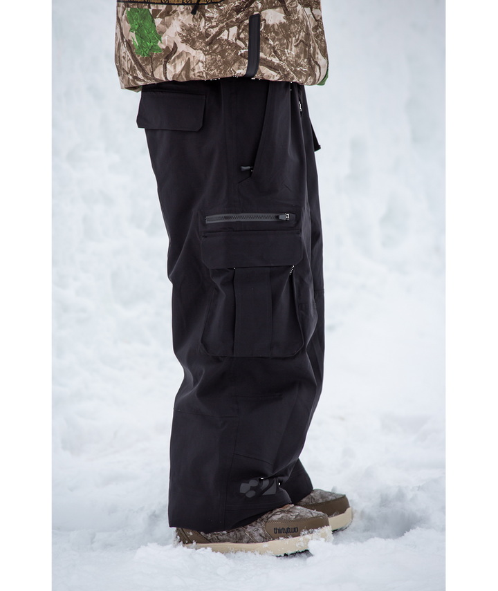 Thirty Two Blahzay Cargo | Black