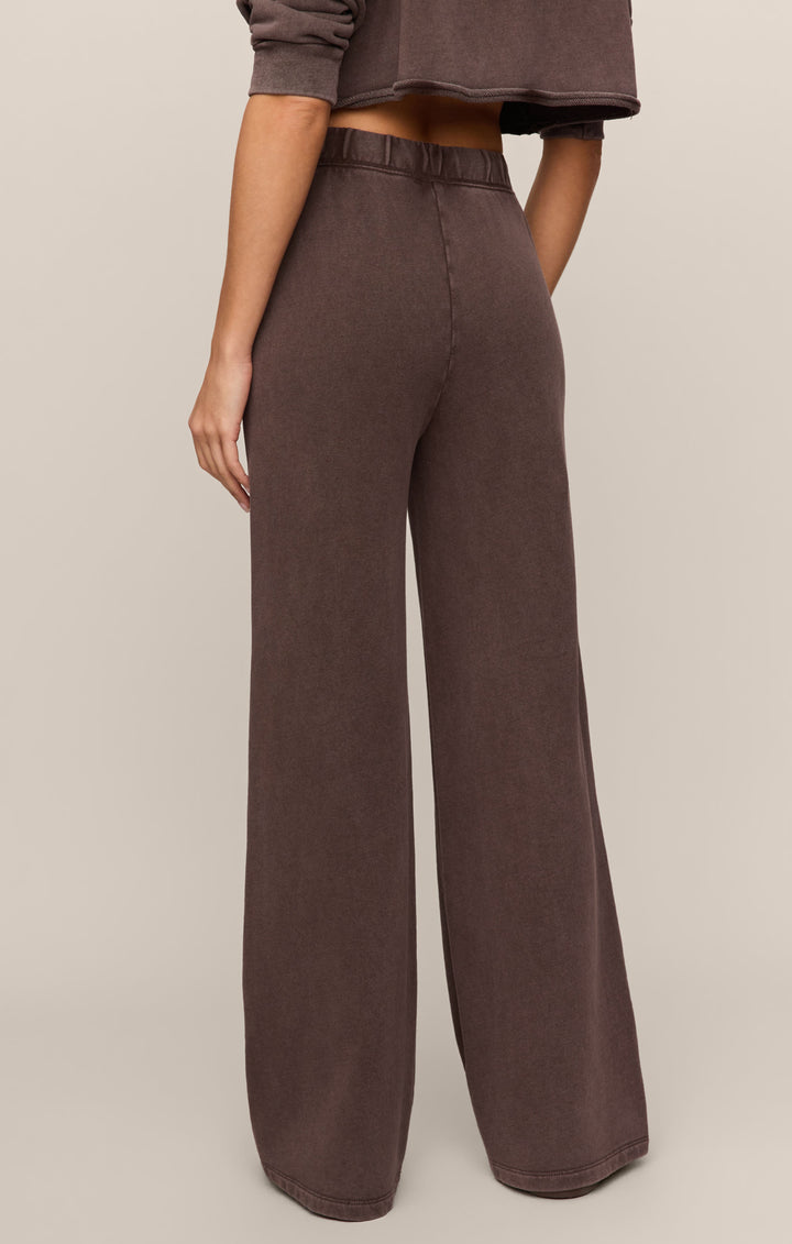 Z Supply Women’s Hunter Knit Pant in Dark Chocolate, back view