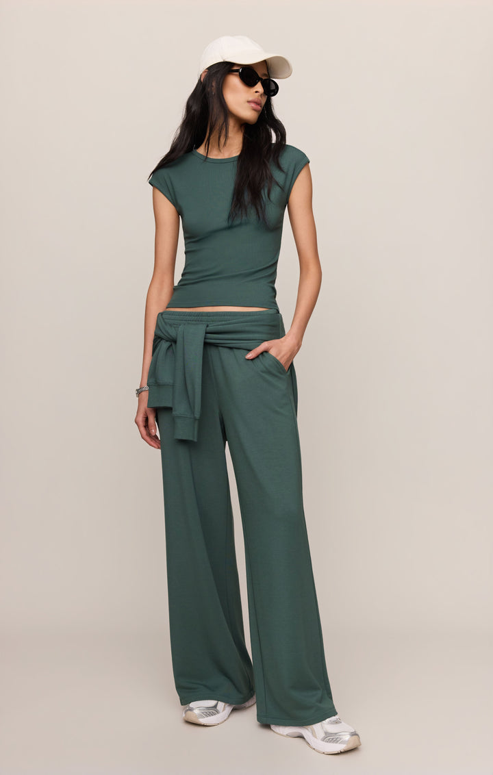 Z Supply Women’s In Transit Modal Pant in Emerald Cove, detail view