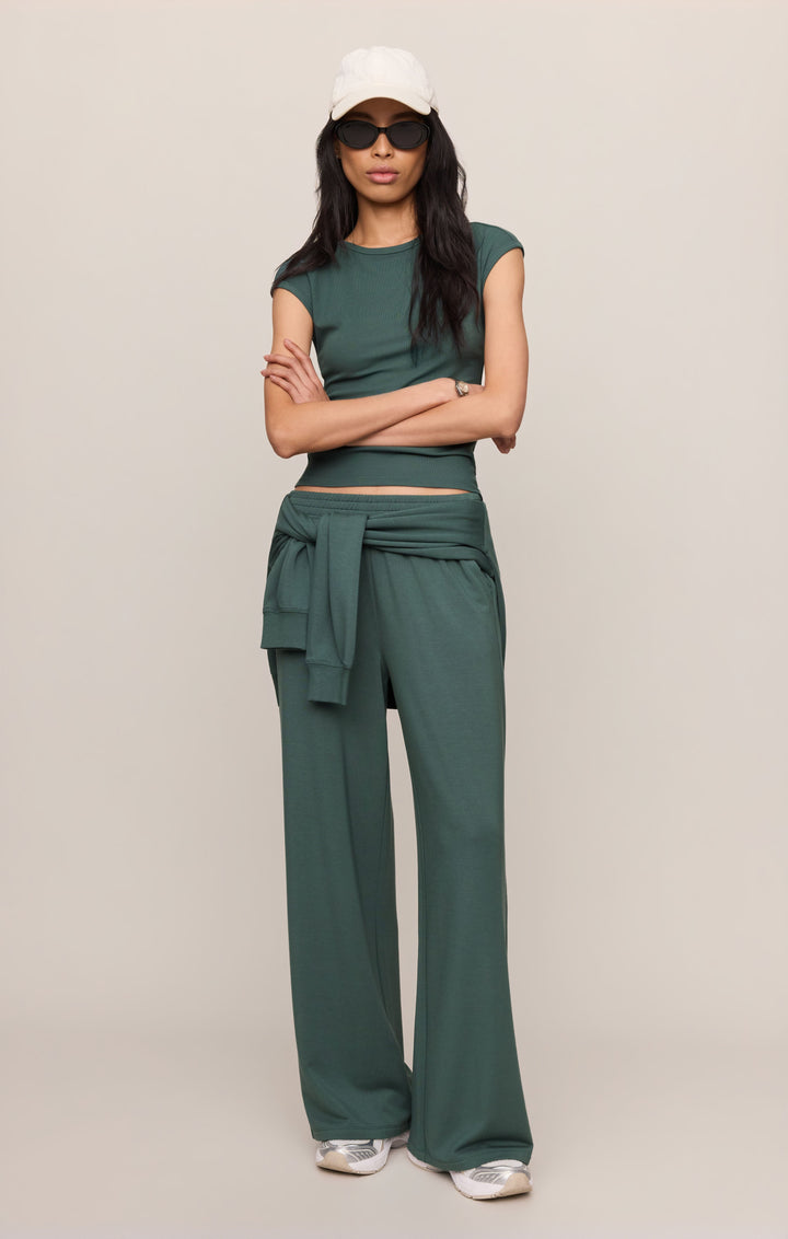Z Supply Women’s In Transit Modal Pant in Emerald Cove, detail view