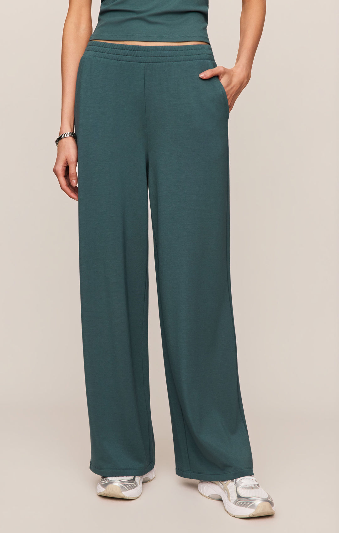 Z Supply Women’s In Transit Modal Pant in Emerald Cove, front view