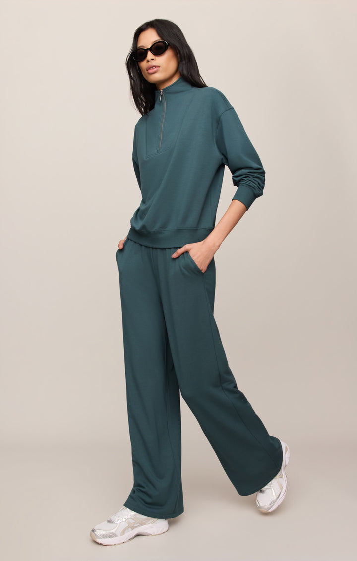 Z Supply Women’s Gate Check Modal Sweatshirt in Emerald Cove, detail view