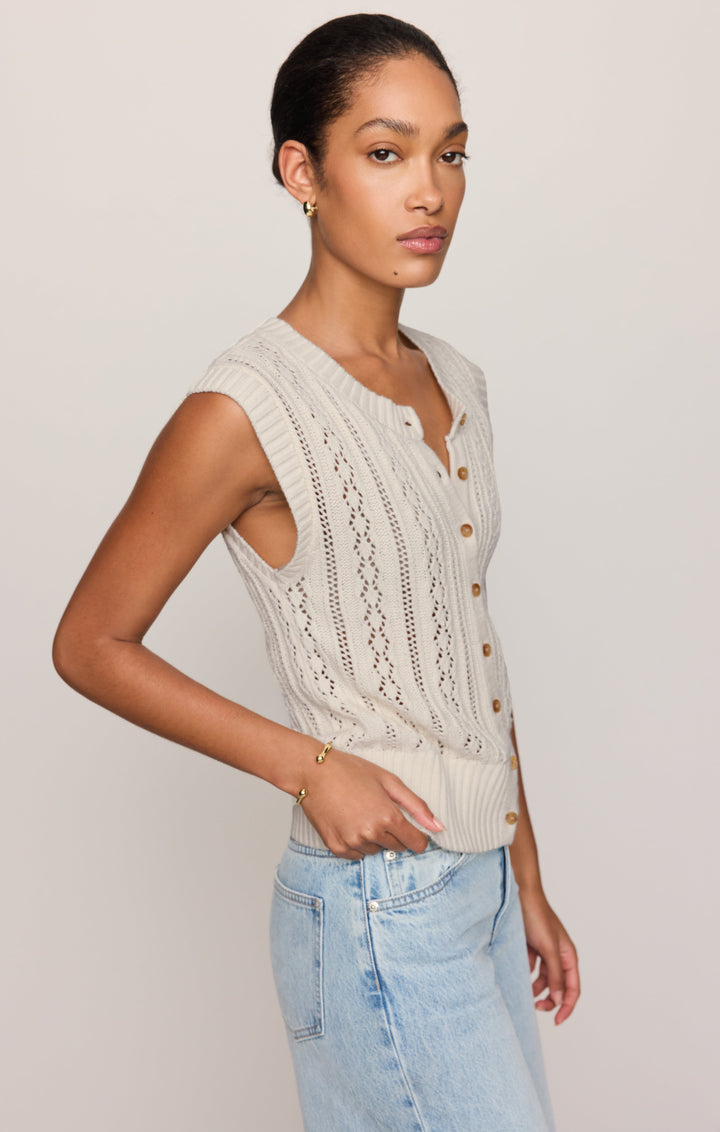 Z Supply Women’s Cabot Sweater Vest in Sandstone, detail view