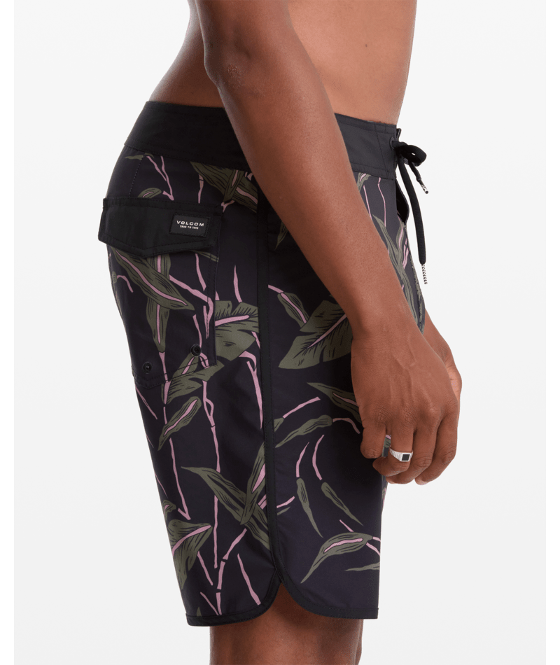 Volcom Encounter Scallop Mod 19 (Mens) | Black