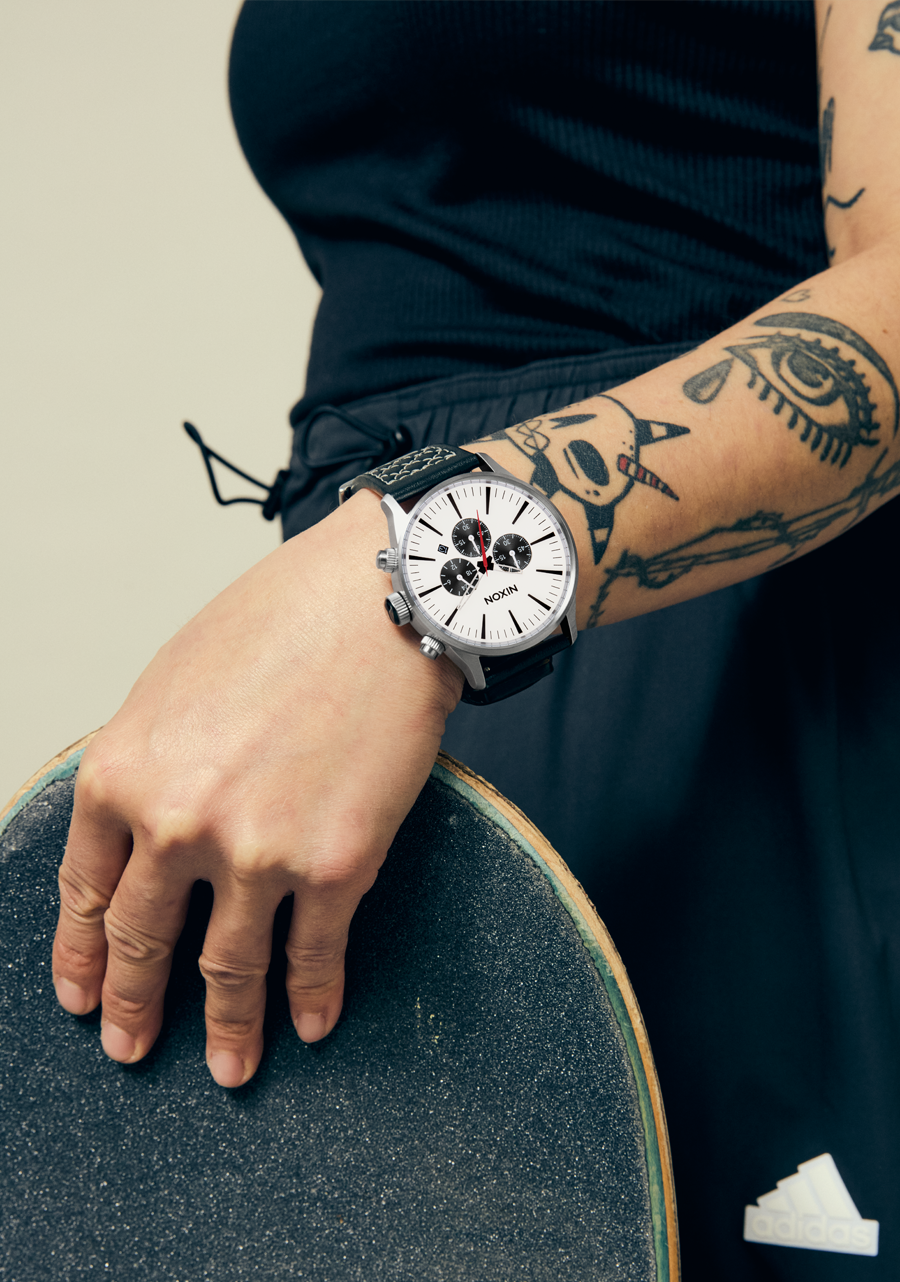 Nixon Sentry Chrono Leather | Chrome/Cloud Sunray/Black
