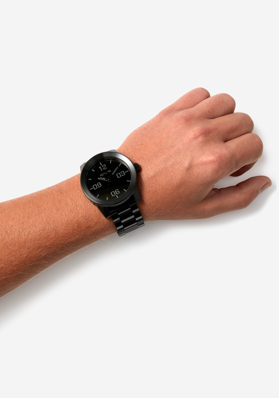 Nixon Corporal Stainless Steel | Matte Black/Gold