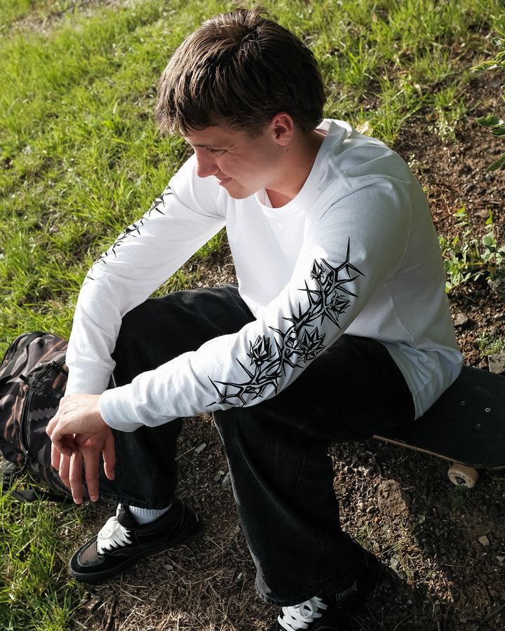 Volcom Die By The Stone Long Sleeve Tee (Men&
