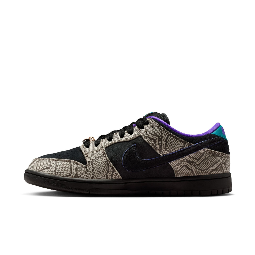 Nike SB Dunk Low Pro Unisex Shoes | Str/Blk/-Purple